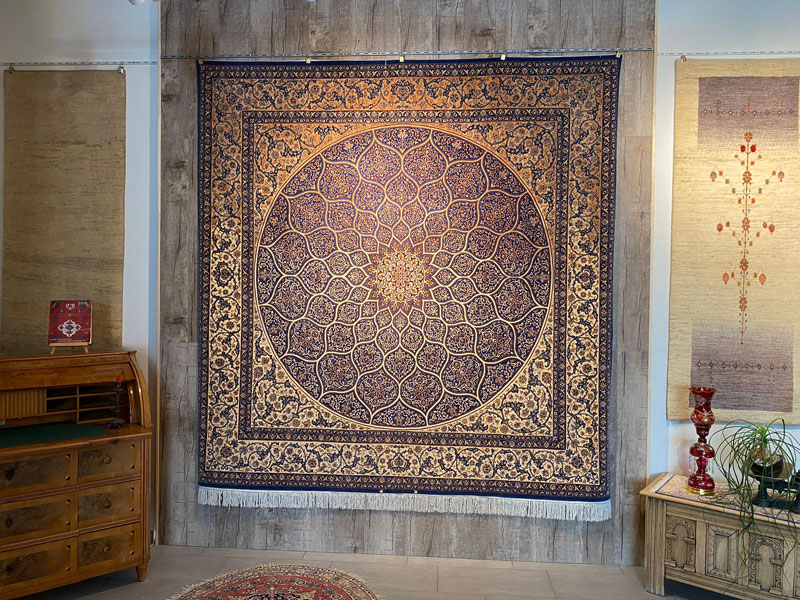 Persien Isfahan Korkwolle mit Seide auf Seide Signiert Davari Persien Isfahan Korkwolle mit Seide auf Seide Signiert Davari